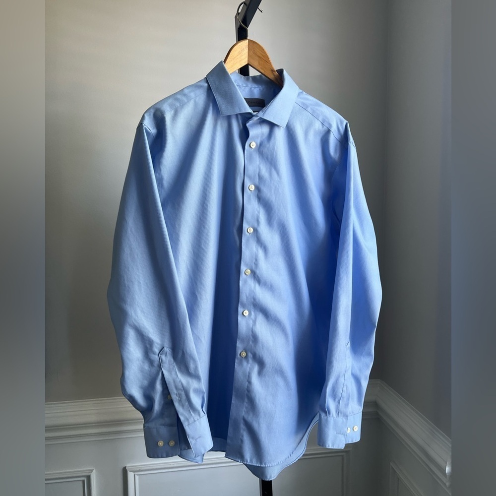 Calvin Klein mens buttondown shirt Xl